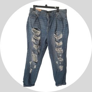 NWT Forever 21 Boyfriend Jeans